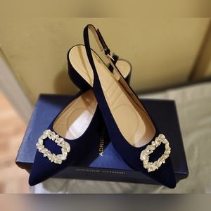 Adrienne Vittadini Women's Gizzi Slingback Pumps Women's